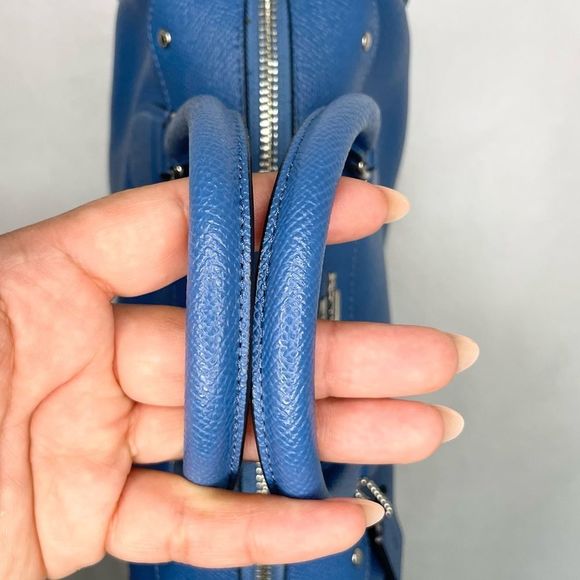 Coach Mini Bennett Bag - Picture 8 of 16